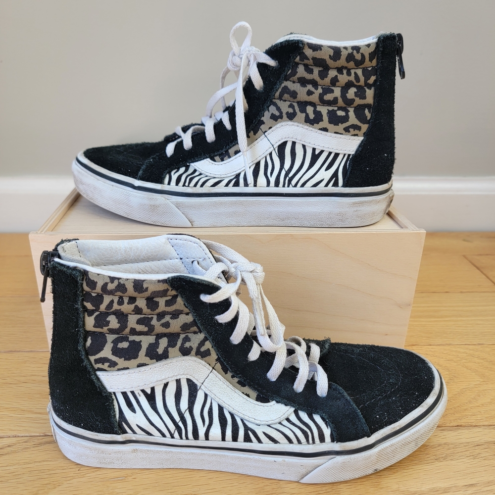Vans Black and White Skateboard Shoes